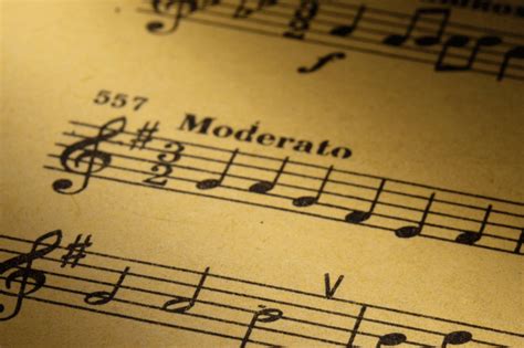 Moderato Definition Music: Exploring Its Essence and Layers of Interpretation